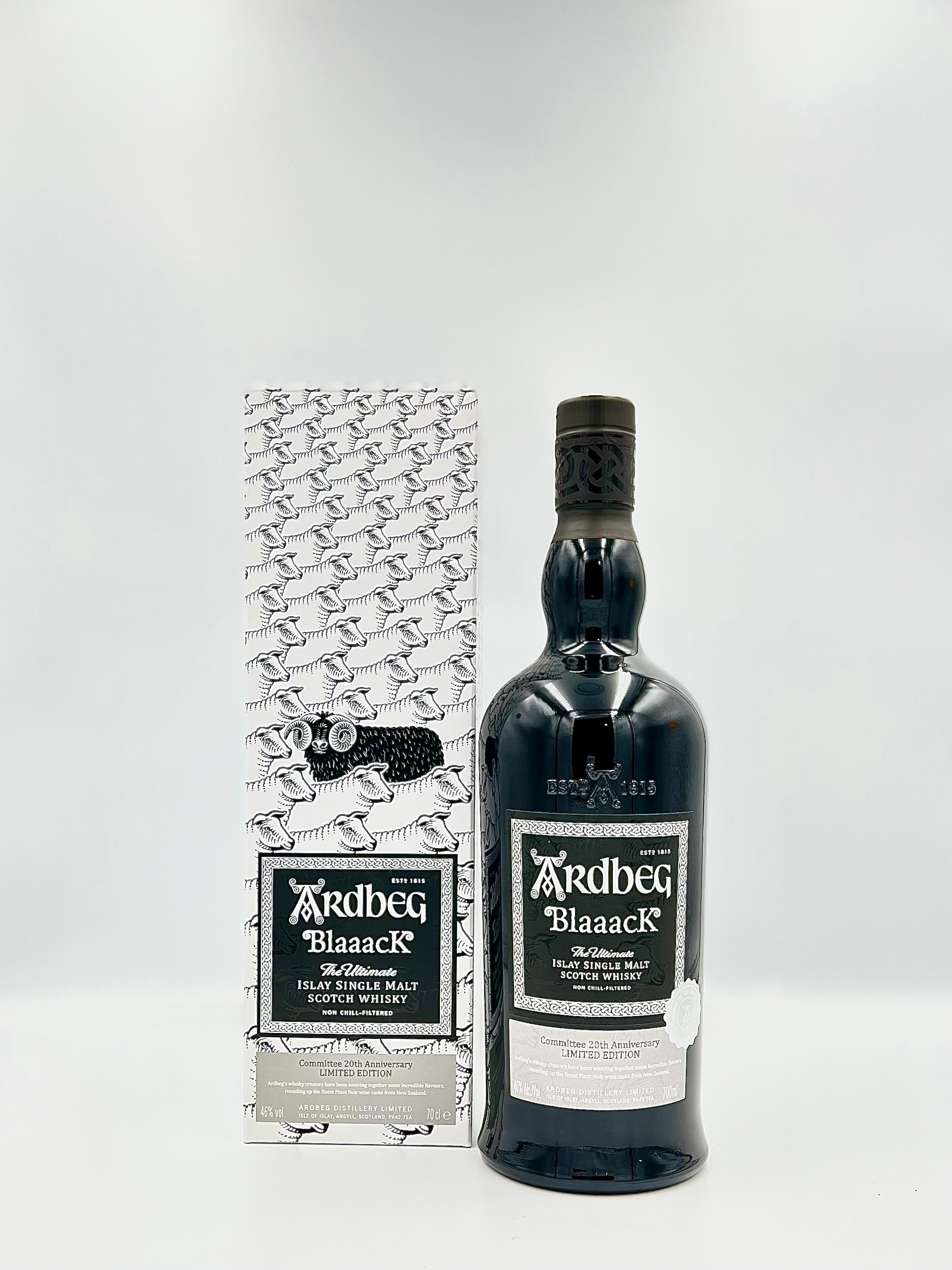 Ardbeg-_Blaaack_-Islay-Single- Ardbeg-_Blaaack_-Islay-Single-